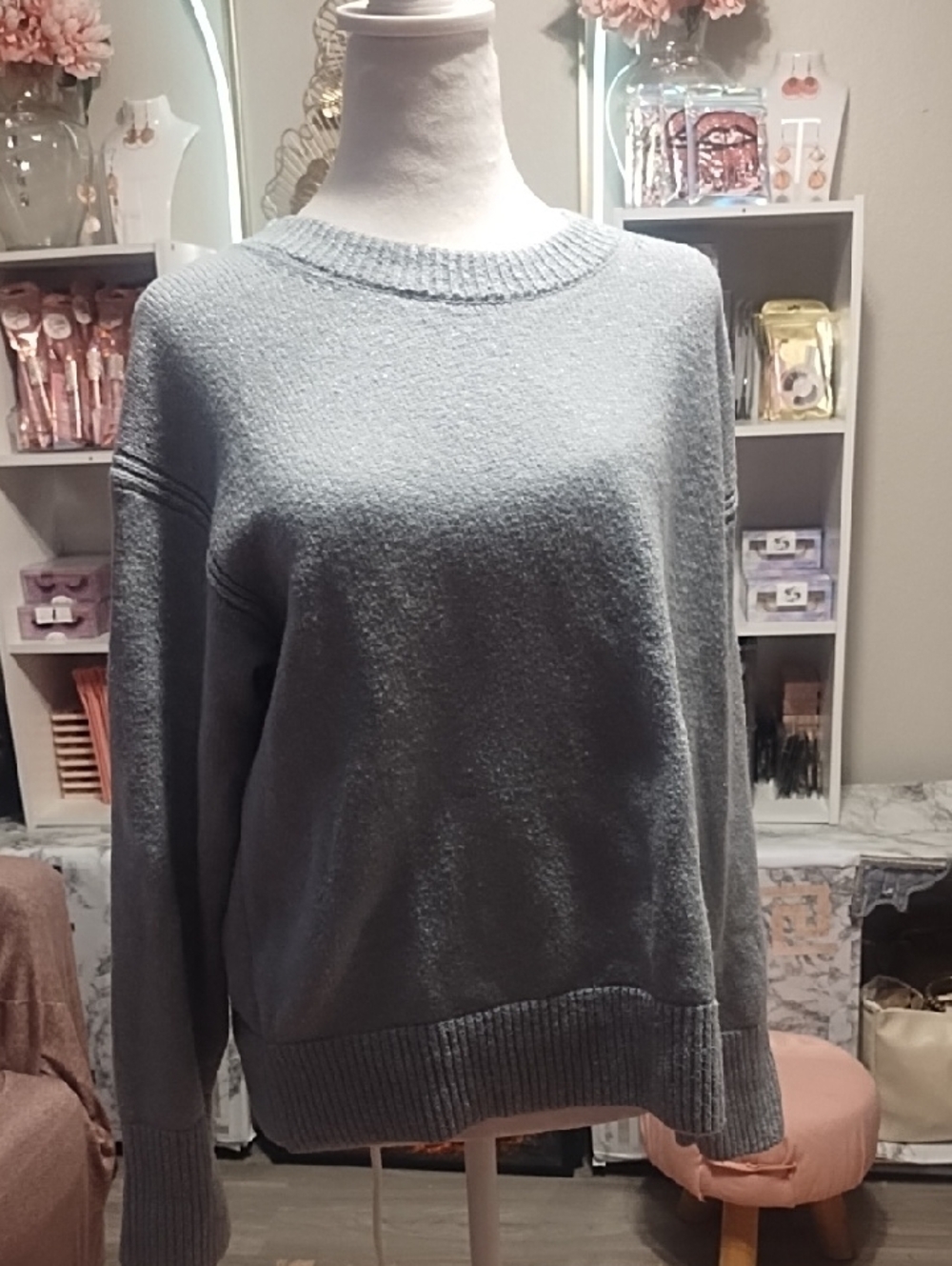 Banana Republic Heather Gray Crewneck Sweater